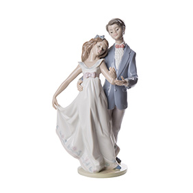 Фарфорова статуетка LLADRO "NOW & FOREVER", 27.5 см