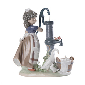 Фарфорова статуетка LLADRO "SUMMER ON THE FARM", 23.5 см