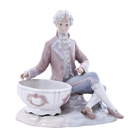 Статуетка Lladro "Man with Bowl", 17.5 см