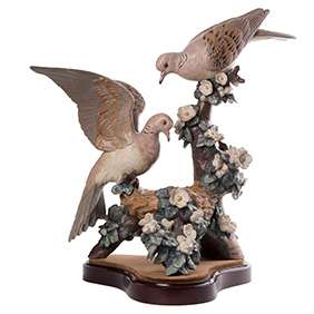 Лімітована скульптура Lladro "TURTLE DOVE NEST", 47.5 см