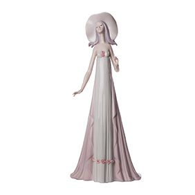 Статуетка Lladro "THE DEBUTANTE", 34.5 см